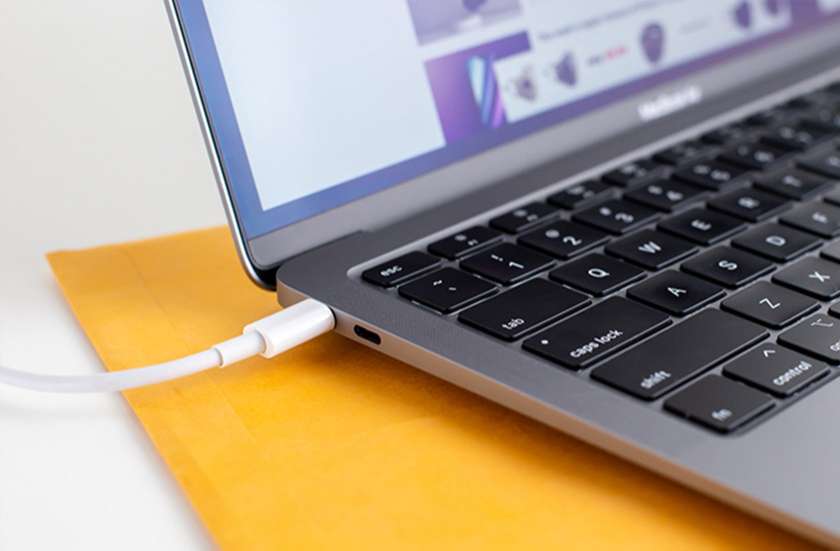 Vì sao cần sạc và xả pin đúng cách cho Macbook?