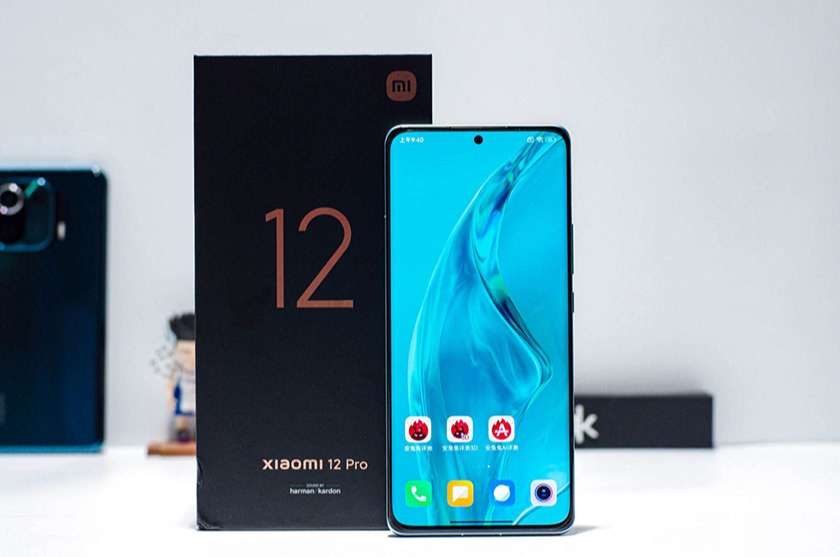 Đánh giá cấu hình Xiaomi 12 Pro: Các đối thủ phải dè chừng!