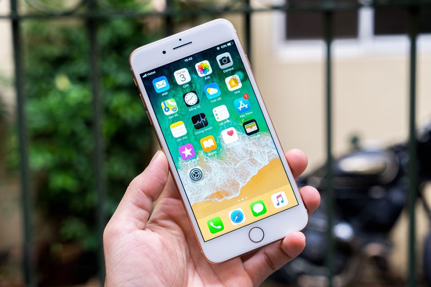 Đánh giá chi tiết về màn hình điện thoại iPhone 8 Plus bao nhiêu inch?