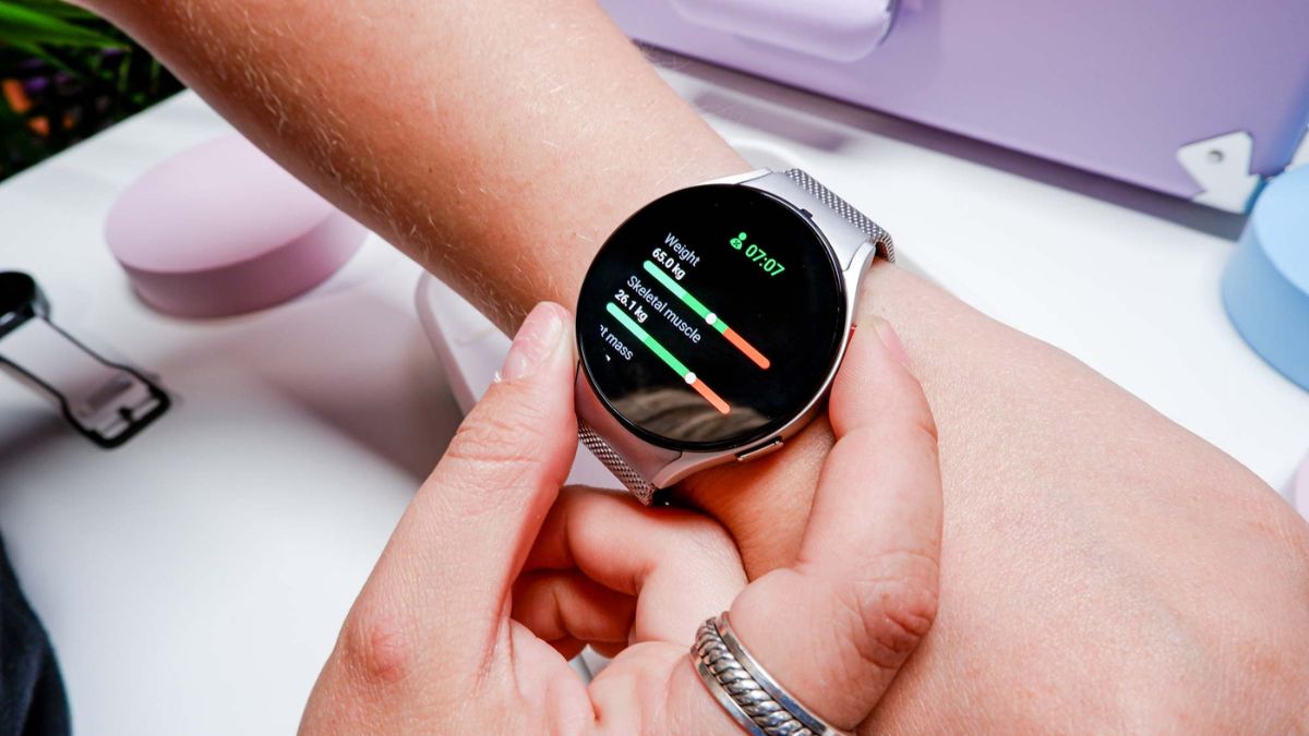 Top đồng hồ sức khỏe Samsung đáng tiền