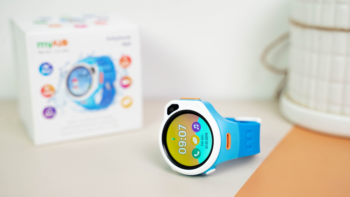 Đồng hồ định vị trẻ em Myalo KidsPhone K84
