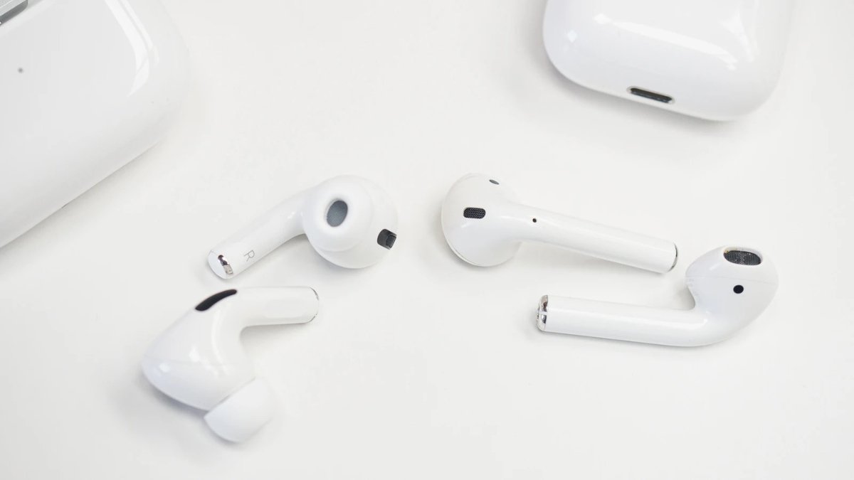 AirPods 3 sạc có dây giá bao nhiêu? Có gì khác biệt để mua? 