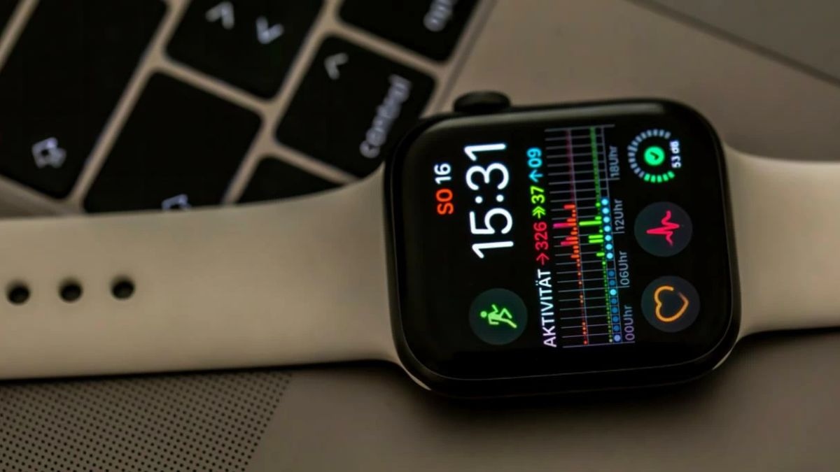 Tính năng nghe gọi trên Apple Watch eSim và GPS có gì khác biệt?