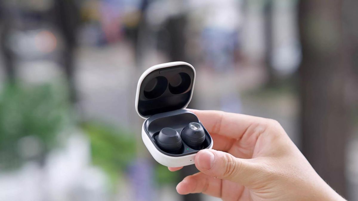 Đánh giá Samsung Galaxy Buds FE: thiết kế, âm thanh, giá bán