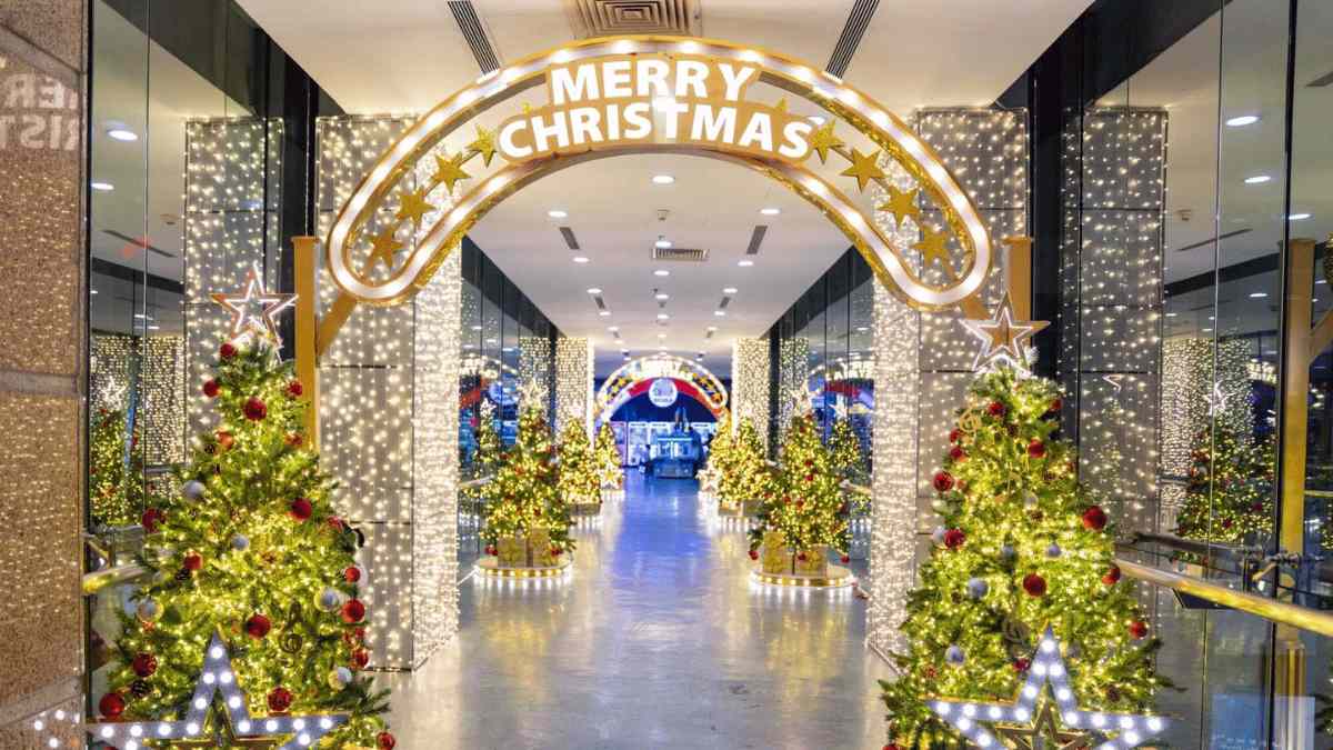 Top 8 địa điểm chơi Noel ở Sài Gòn tuyệt vời nhất