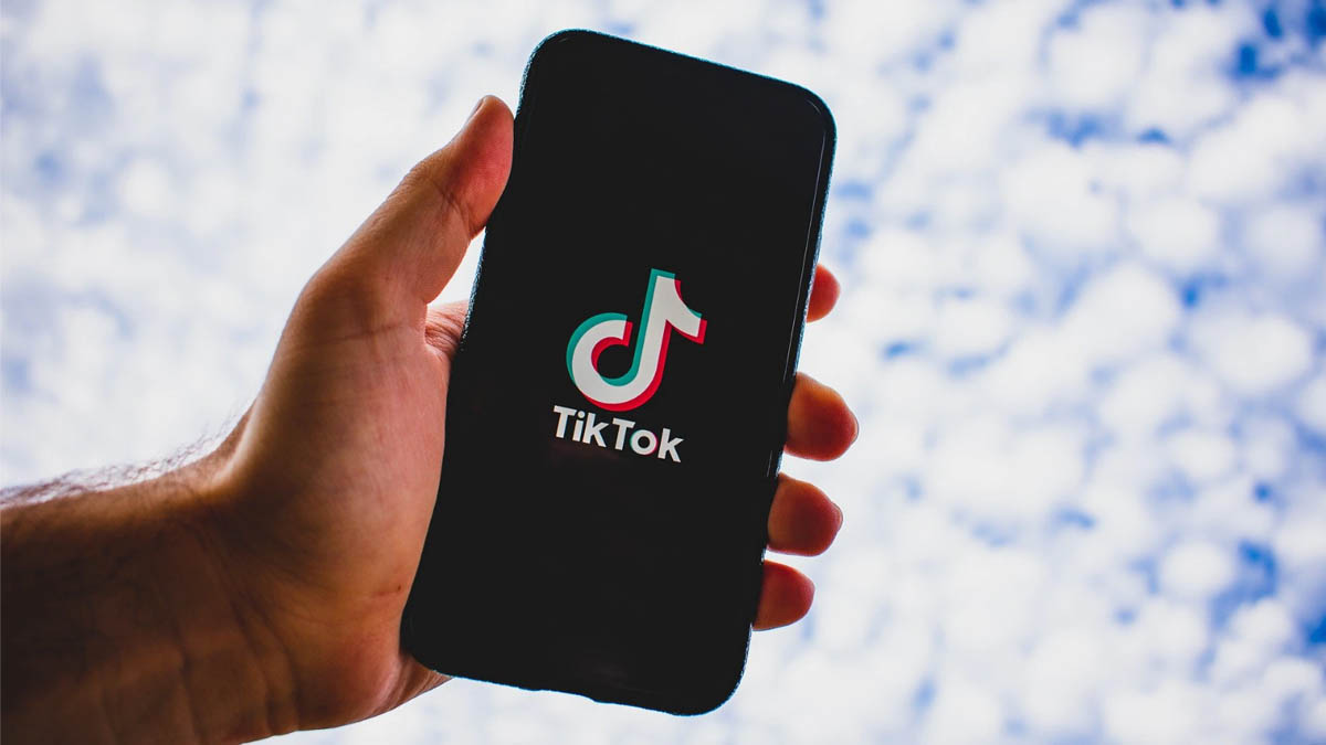 Tải ảnh tiktok full HD trên điện thoại, máy tính